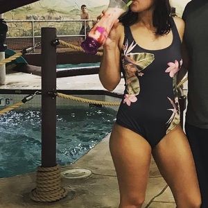 One piece bathing suit